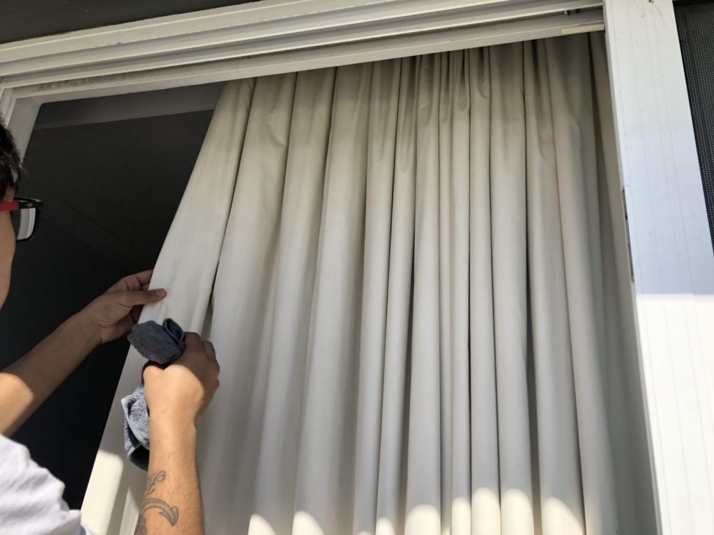 Jumeirah curtains steam cleaning services